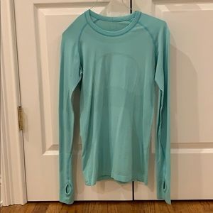 Lulu lemon swiftly tech long sleeve